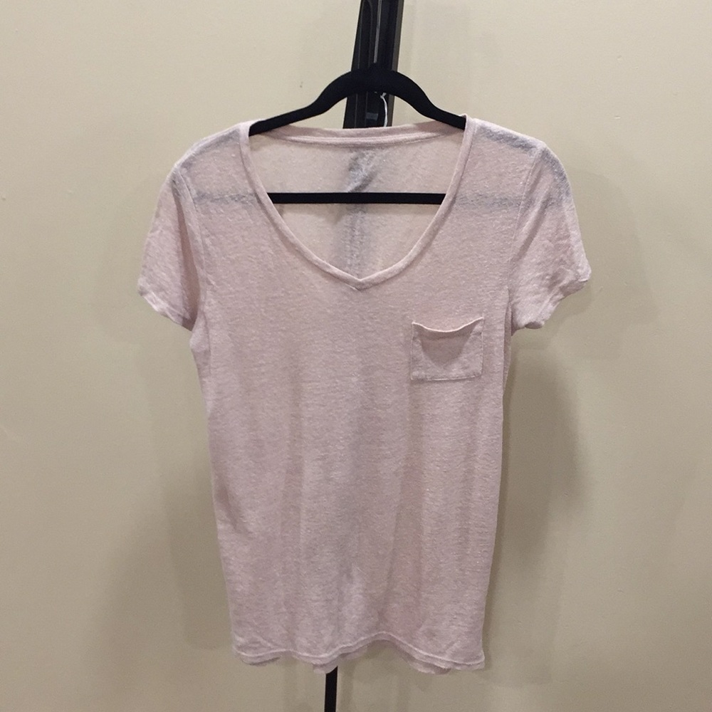 Women’s tan V-neck short sleeve